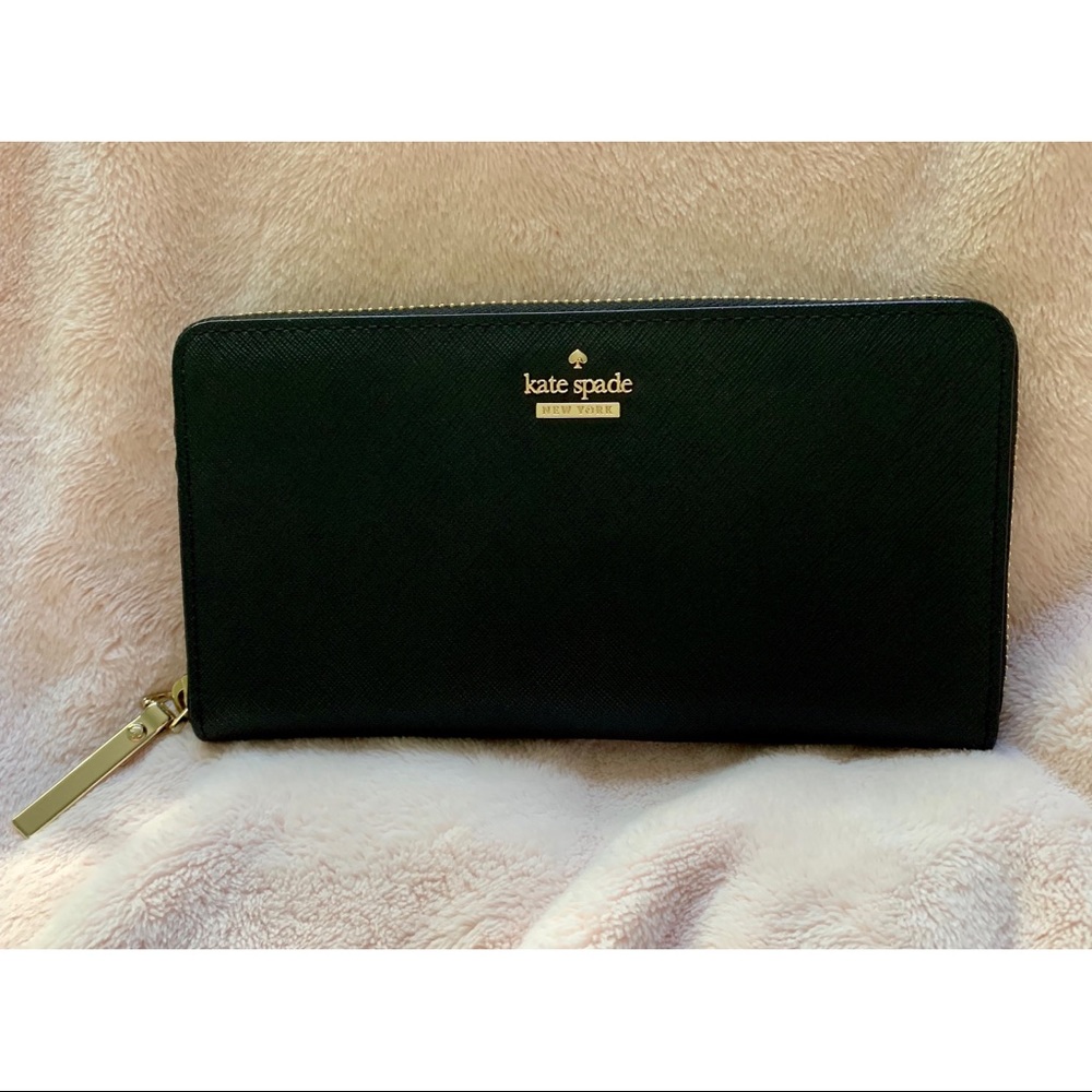 🛑SOLD 🛑Kate Spade Wallet